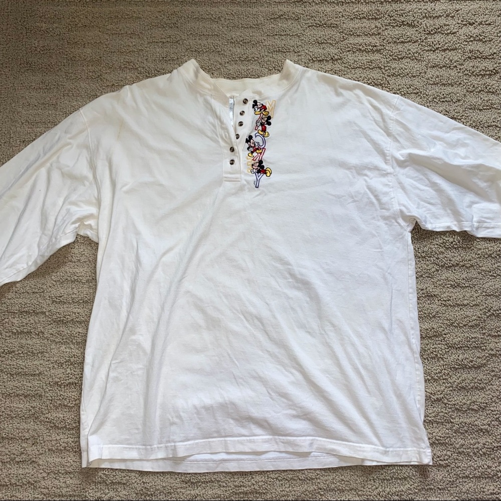 Vintage Disney Mickey mouse’s long sleeve